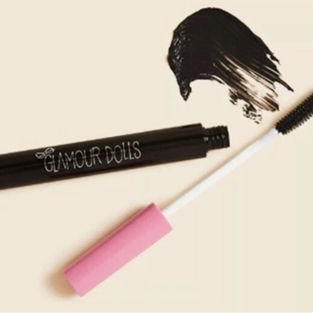 Glamour Dolls Mascara in Black, 10.5g, NEW sealed